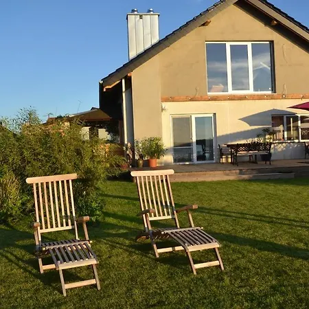 Cichy Zakatek U Lidii Сasa de vacaciones *